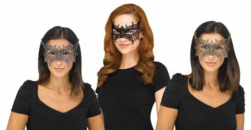 Gothic Flying Bat Lace Mask