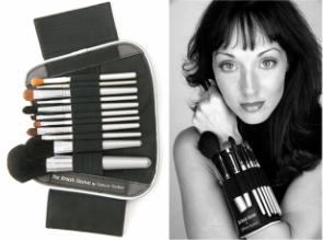 Graftobian Brush Sleeve for 13 Brushes