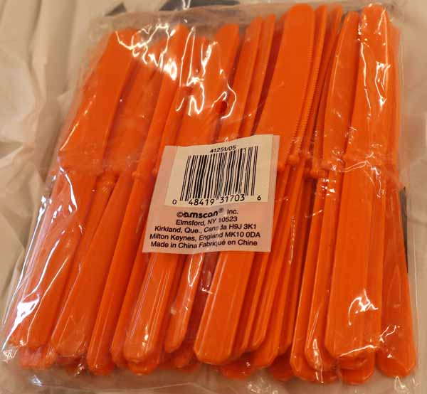 Orange Peel Plastic Knives, 50 Count